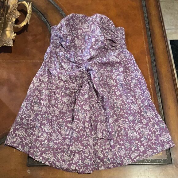 SWEETHEART BUSTLINE Tunic Top with Smocking! - Picture 1 of 9